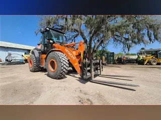 2018 HITACHI ZW180-6