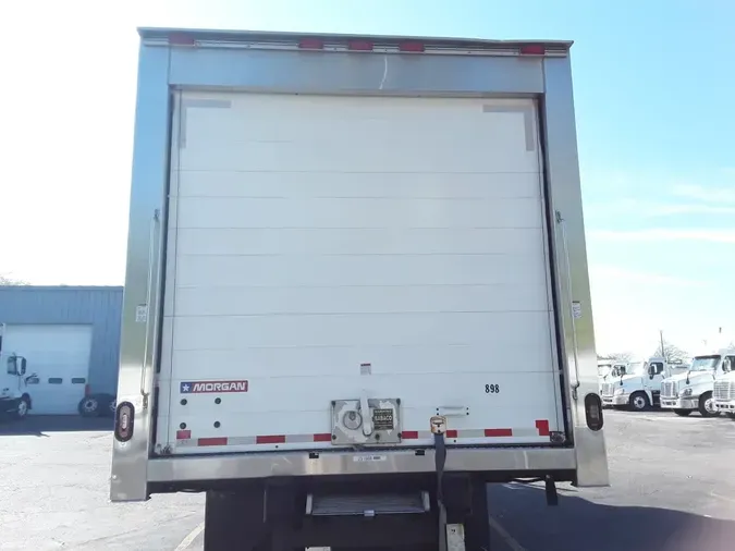 2020 FREIGHTLINER/MERCEDES M2 106