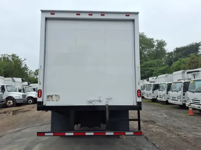 2018 HINO HINO 195