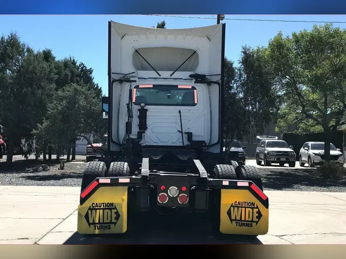 2021 INT LT625 6x4