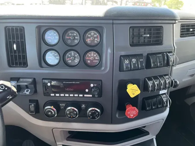 2023 Peterbilt 579cbecd5d371ca0b8679c47320ec084b80