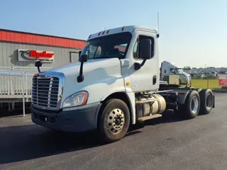 2018 FREIGHTLINER/MERCEDES CASCADIA 125
