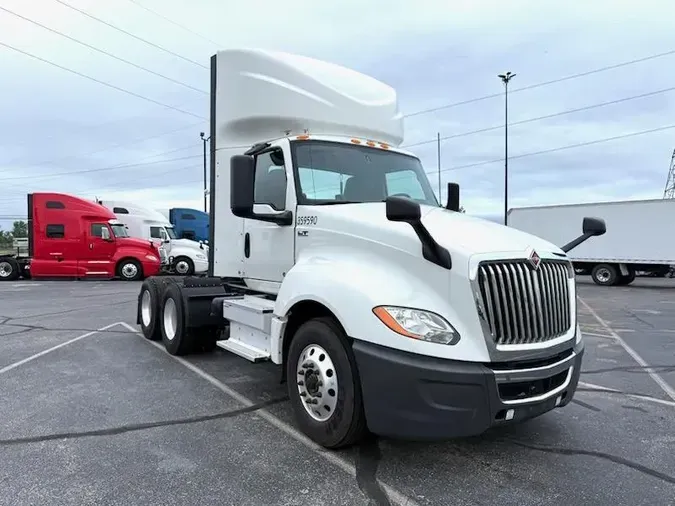 2020 International LT625