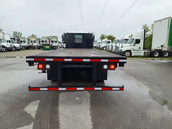 2019 FREIGHTLINER/MERCEDES M2 106