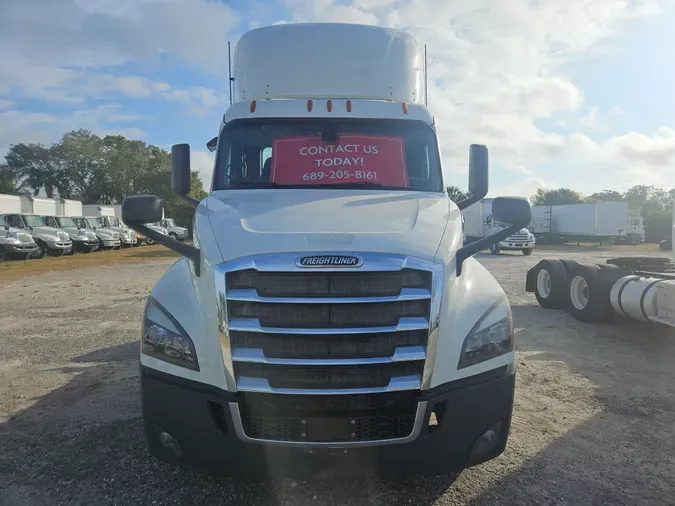 2020 FREIGHTLINER/MERCEDES NEW CASCADIA 126