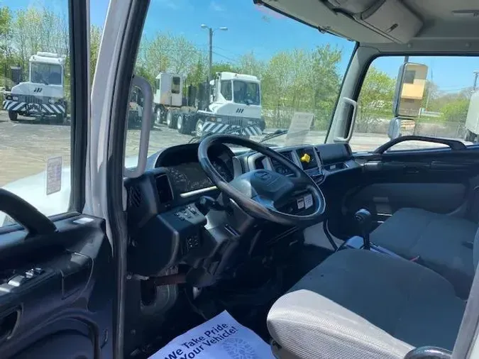 2019 Hino 268A