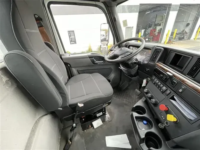 2020 INTERNATIONAL RH613cbfa7fb4559518369f739969bcf3c074