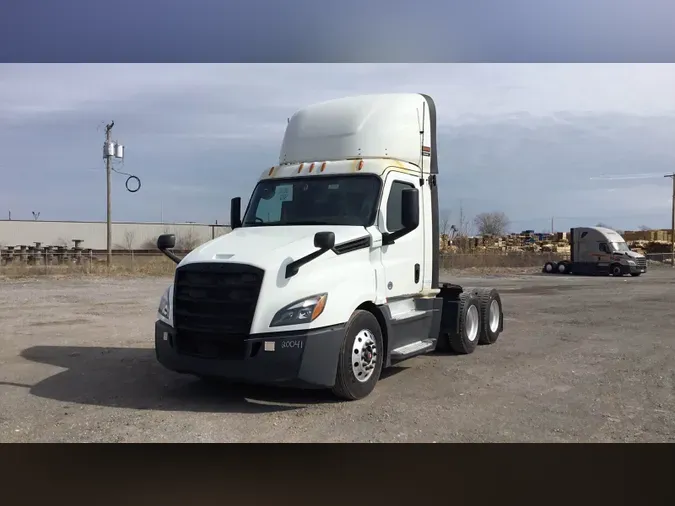 2020 Freightliner Cascadia 126cbfb24d52e147795c76dd62497296f0e