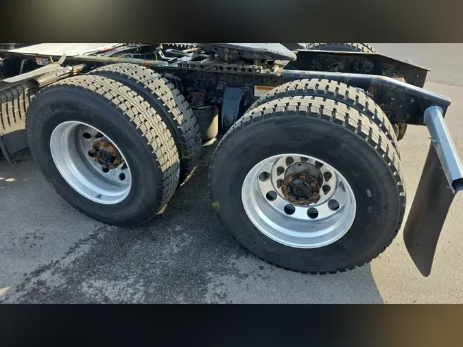 2022 Freightliner Cascadia 126