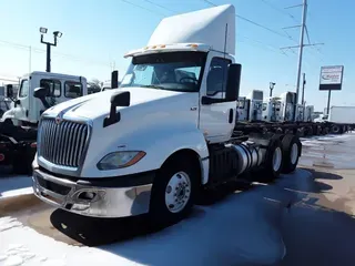 2018 NAVISTAR INTERNATIONAL LT625 DAYCAB T/A