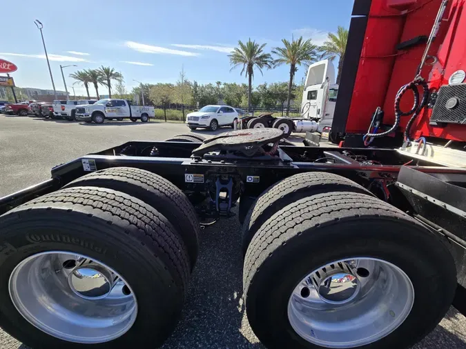 2024 Peterbilt 579