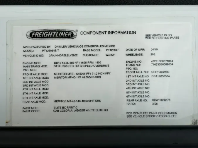 2020 Freightliner Cascadia 126