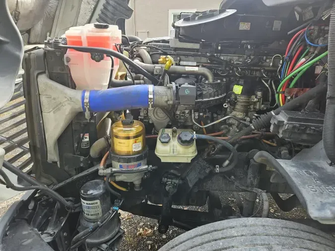 2019 FREIGHTLINER/MERCEDES CASCADIA 125