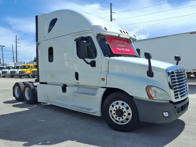 2017 FREIGHTLINER CASCADIA 125