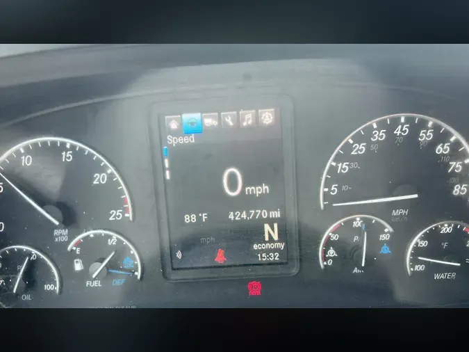 2022 Freightliner Cascadia