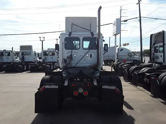 2020 FREIGHTLINER CASCADIA 125