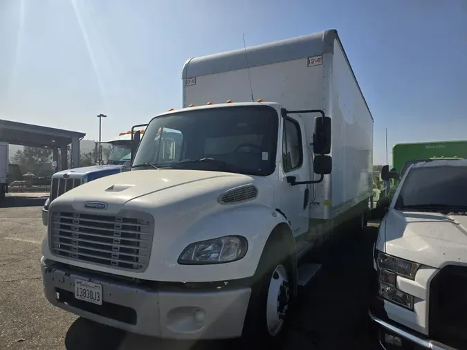 2018 Freightliner Business Class M2 106