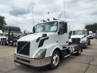 2016 VOLVO VNL42TRACTOR