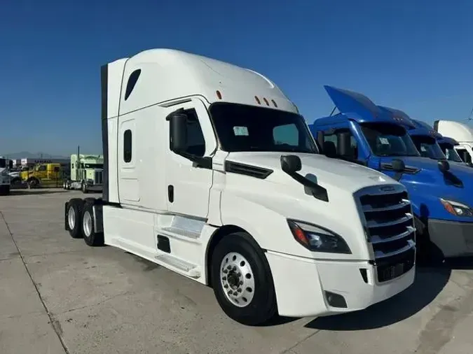 2021 Freightliner Cascadiacc0f9d48414ab1a40535ee4a79995f1d