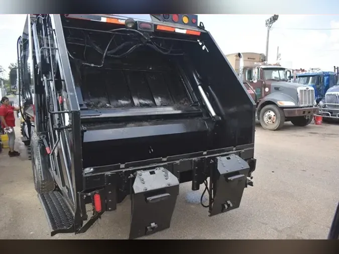 2012 INTERNATIONAL WORKSTAR 7400