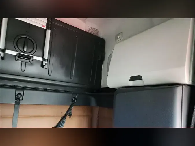 2019 FREIGHTLINER CASCADIA