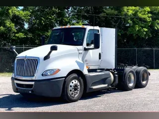 2021 INT LT625 6x4