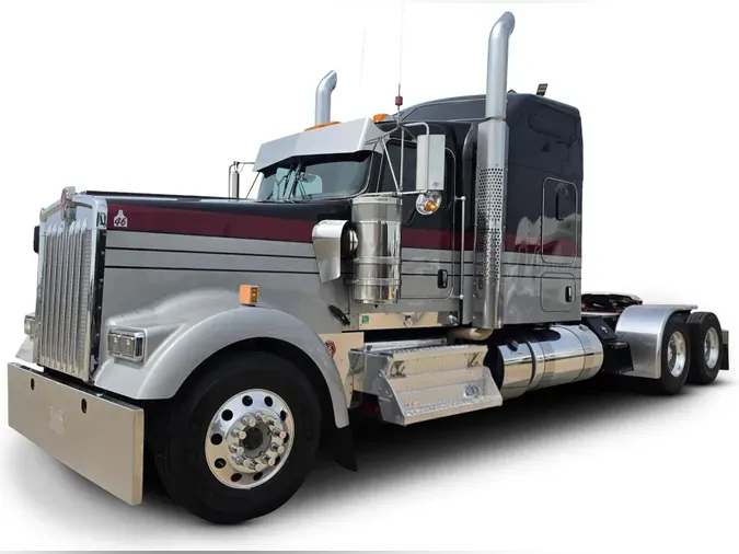 2024 Kenworth W900cc2138a3308f6156f288ae7c3b018e51