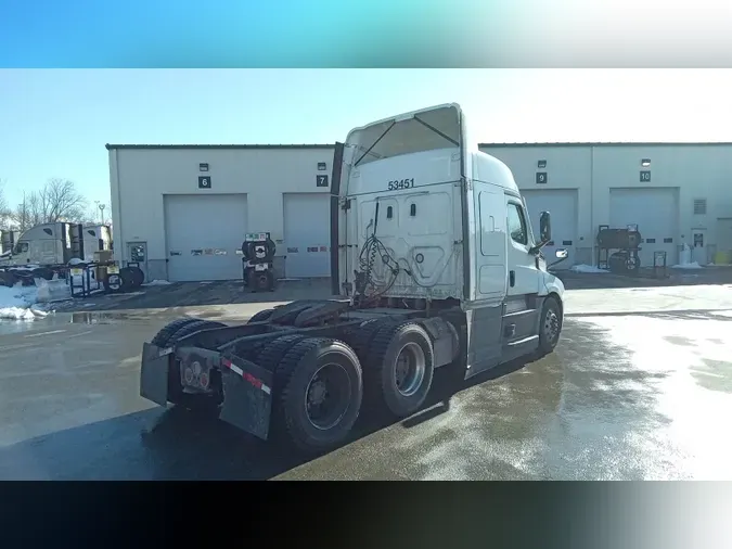 2022 Freightliner Cascadia 126