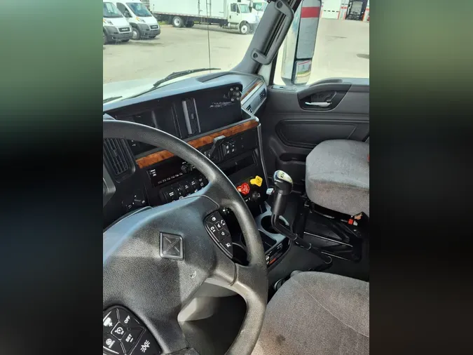 2019 NAVISTAR INTERNATIONAL LT625 SLPR CAB