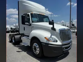 2019 International LT625