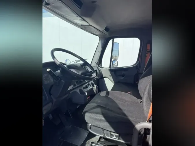 2019 FREIGHTLINER/MERCEDES M2 106cc327d928c2343a42e96c28f68f284c7