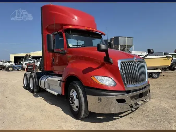 2019 INTERNATIONAL LT