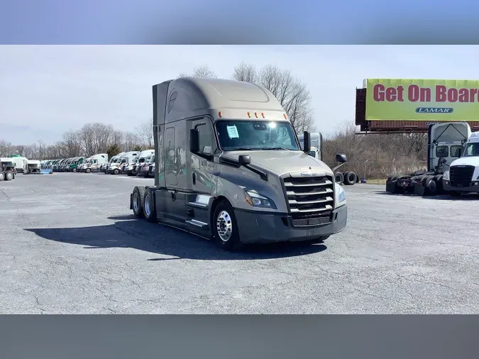 2024 Freightliner Cascadia 126cc35c7f83d3421d1a9085edb04558c5e