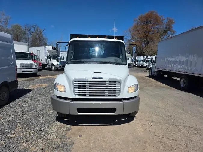 2016 FREIGHTLINER/MERCEDES M2 106