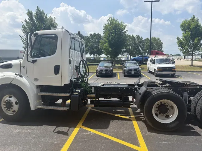 2020 Freightliner Cascadiacc373f85a30b3c7c97bdbc6079620ad4