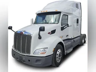 2021 Peterbilt 579