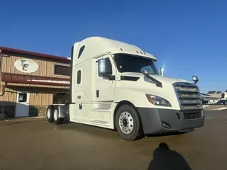 2020 Freightliner New Cascadia 126