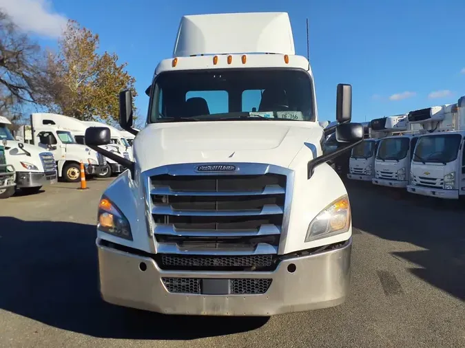 2019 FREIGHTLINER/MERCEDES NEW CASCADIA PX12664