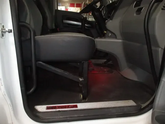 2020 KENWORTH TRUCKS T-680