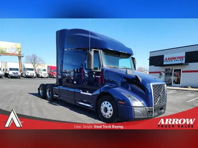 2021 VOLVO VNL760