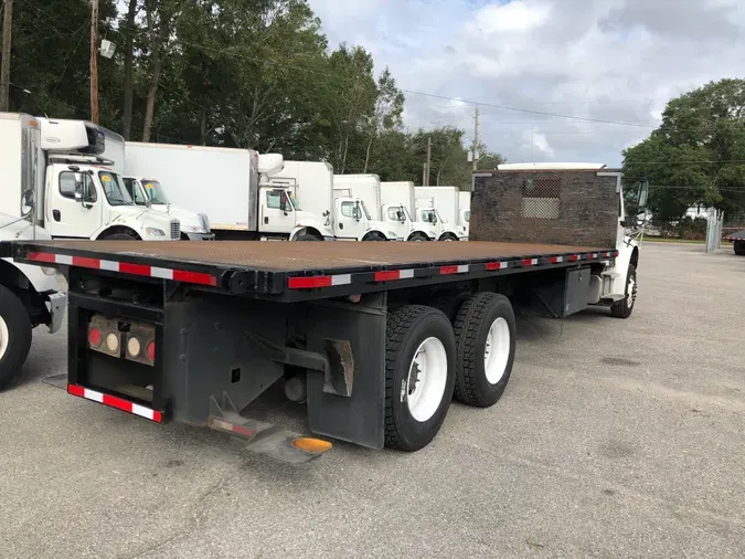 2017 FREIGHTLINER/MERCEDES M2 106