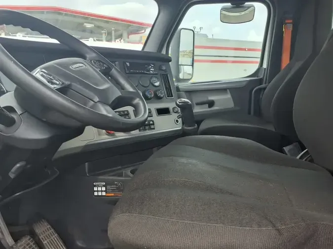 2021 FREIGHTLINER/MERCEDES NEW CASCADIA PX12664cc43f86566595c1f682608ad3f6c2f86