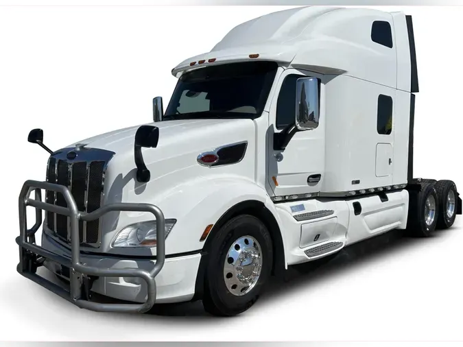 2021 Peterbilt 579cc45104f6338d8aa8661fea4b4708422