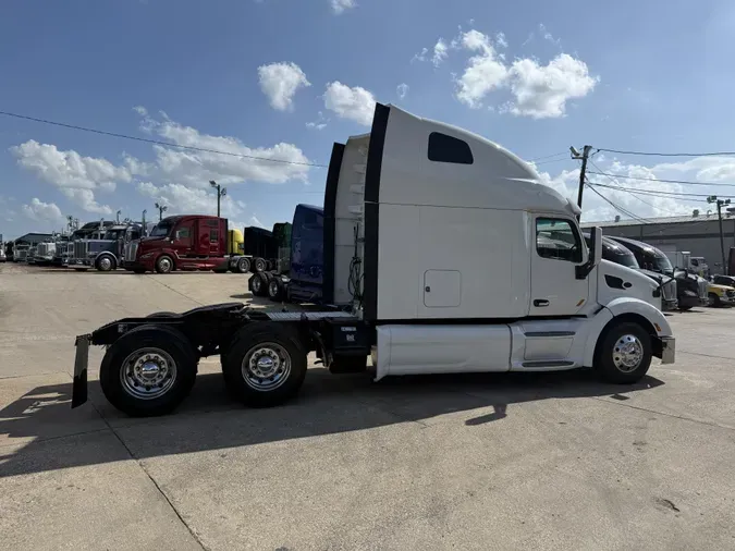 2022 Peterbilt 579