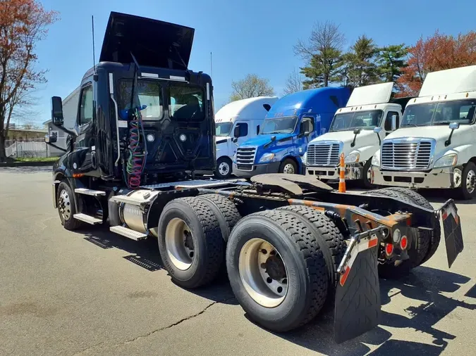 2020 FREIGHTLINER/MERCEDES NEW CASCADIA PX12664