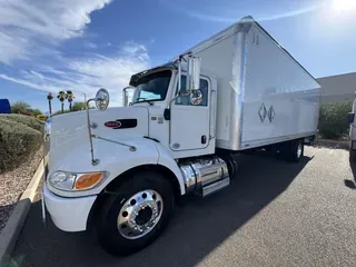 2020 Peterbilt 337
