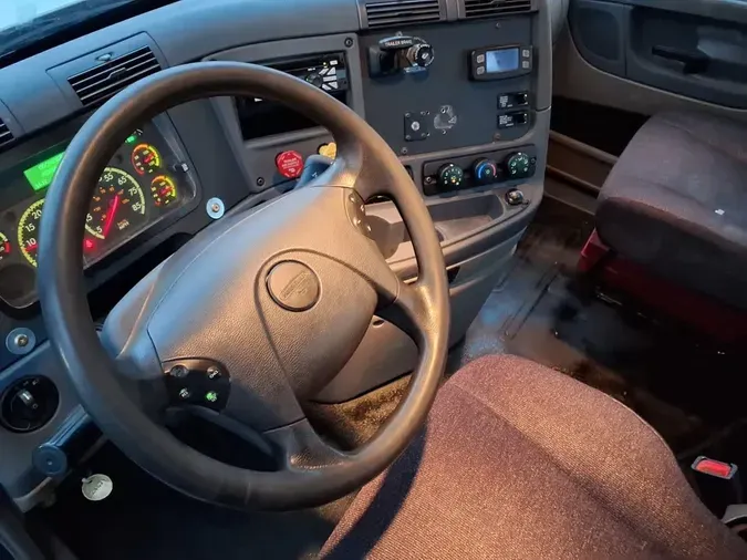 2019 FREIGHTLINER/MERCEDES CASCADIA 125