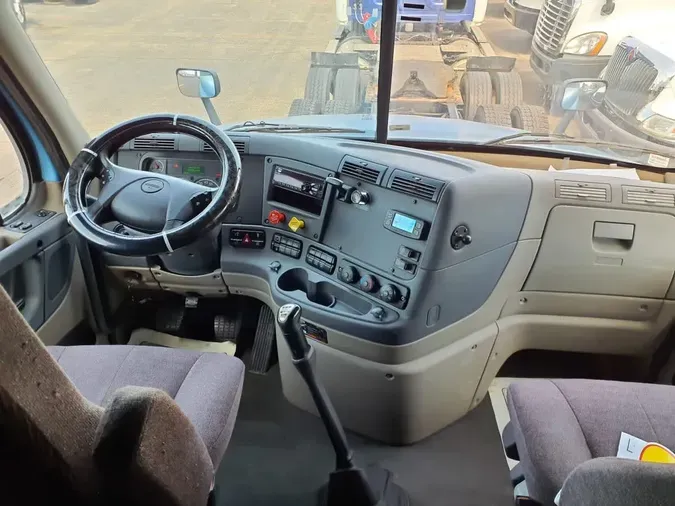 2020 FREIGHTLINER CASCADIA 125