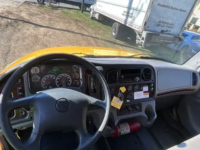 2018 Freightliner M2