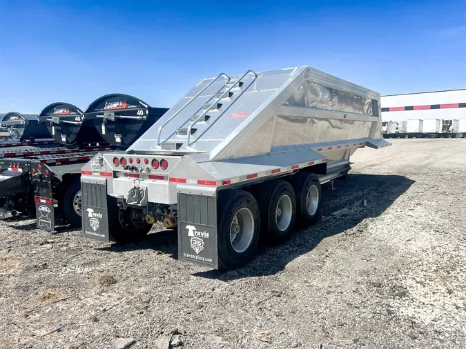 2027 TRAVIS AEROLITEcc560017de52d5fb12dbe477bed62b06